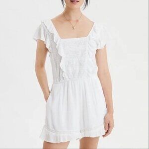 American Eagle White Lace Ruffled Romper Size L